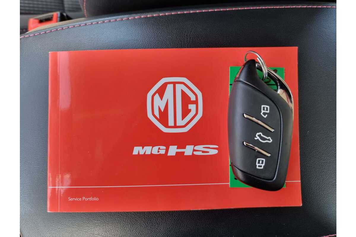 2022 MG HS Core SAS23