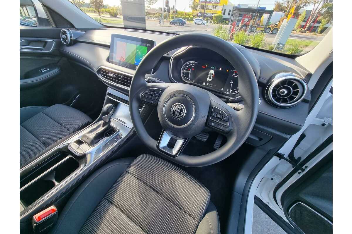 2022 MG HS Core SAS23