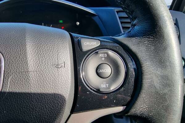 2014 Honda Civic VTi-L 9th Gen Ser II