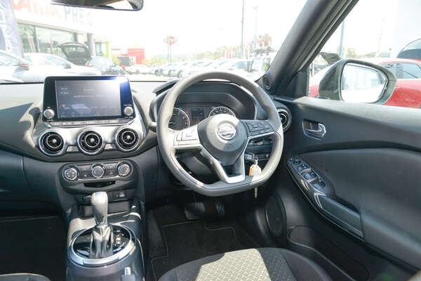 2022 Nissan JUKE ST F16