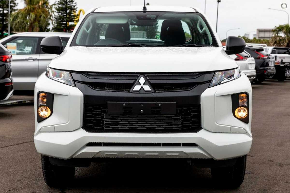 2023 Mitsubishi Triton GLX+ MR
