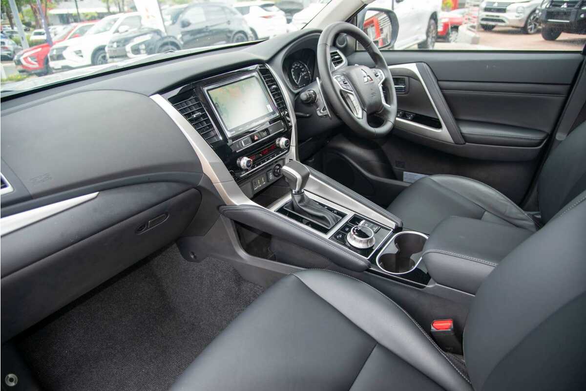 2023 Mitsubishi Pajero Sport GLS QF