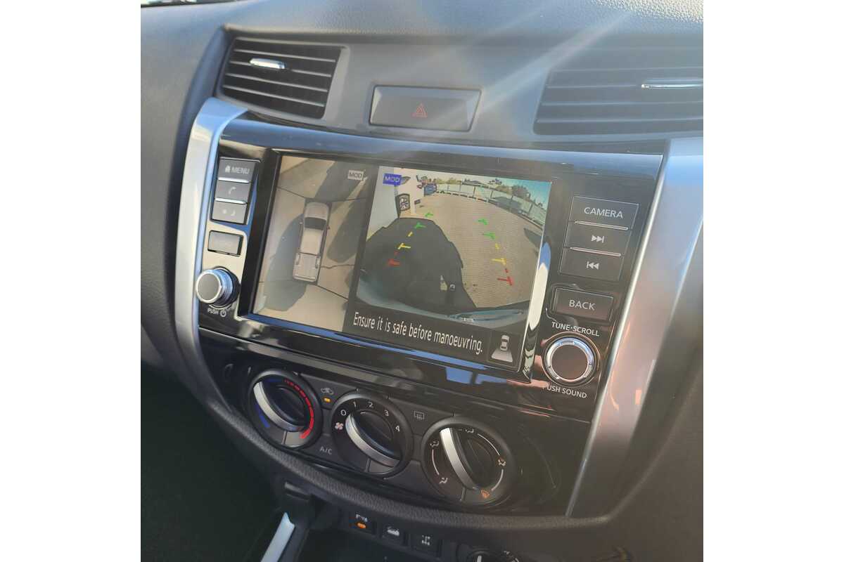 2023 Nissan Navara ST D23