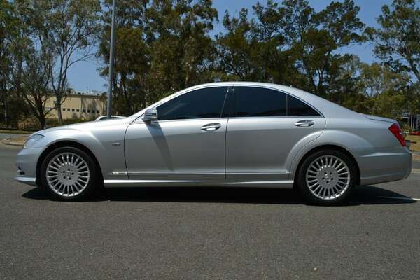 2011 Mercedes Benz S-Class S350 BlueEFFICIENCY 7G-Tronic + W221 MY11