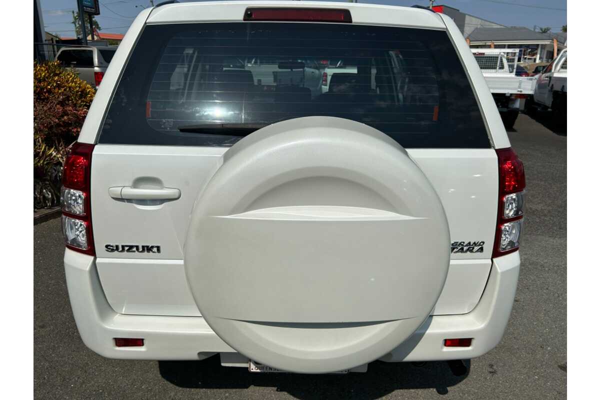 2013 Suzuki Grand Vitara Sport JB