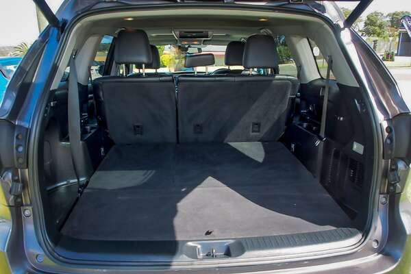 2014 Toyota Kluger Grande GSU50R