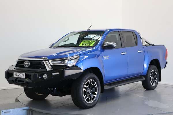 2021 Toyota HiLux 4x4 SR5 2.8L T Double2L 001 2L70350EV