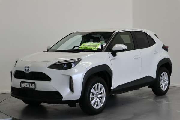 2023 Toyota Yaris Cross Hybrid GXL 1.5L Hatch002 4093280B0