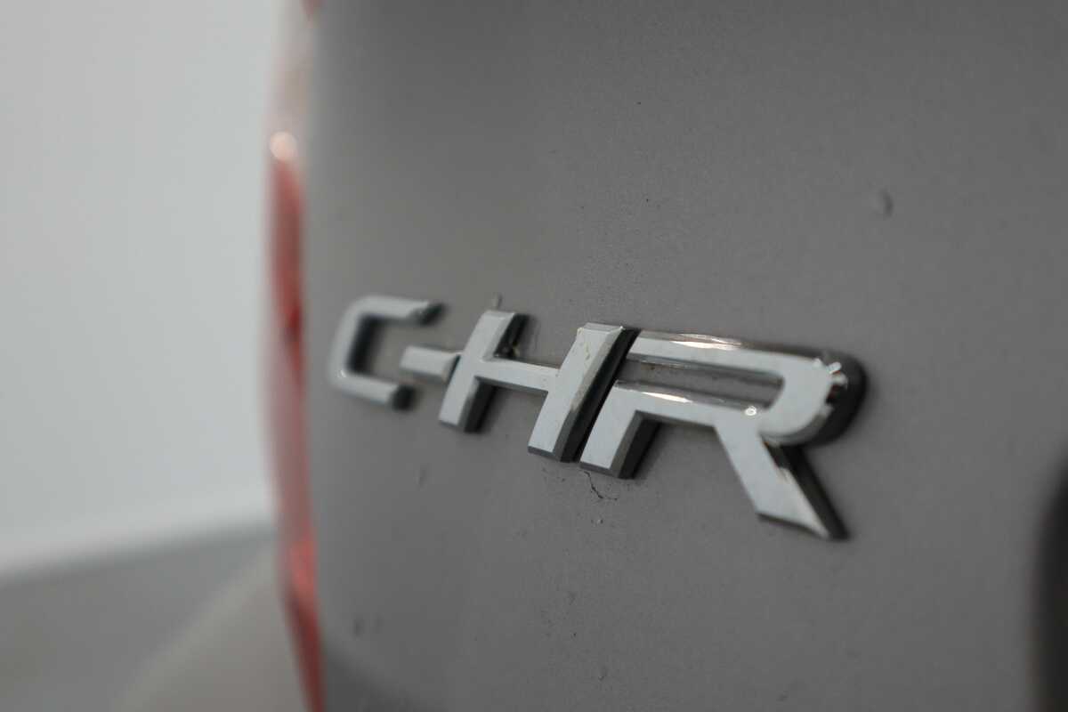 2021 Toyota C-hr GXL-2WD 1.2LWagon 2X 004 2X087602B