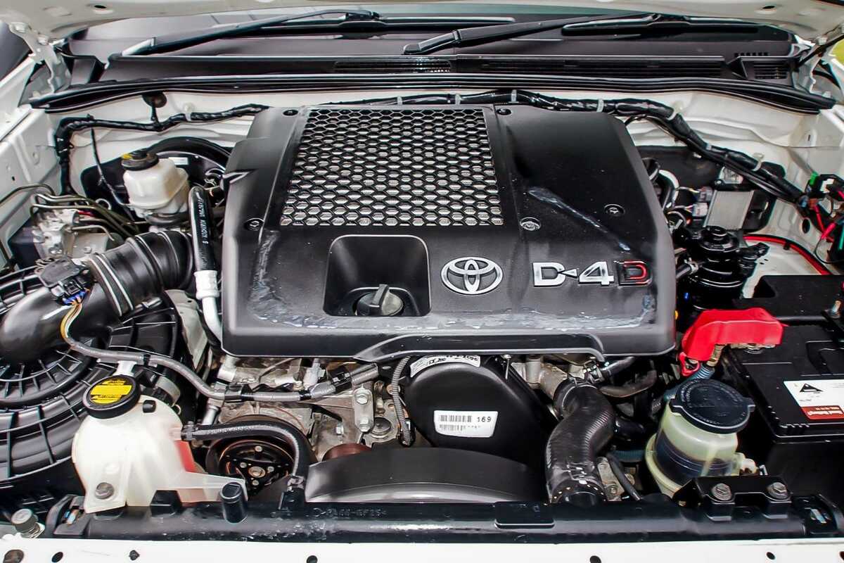 2013 Toyota Hilux SR5 KUN26R