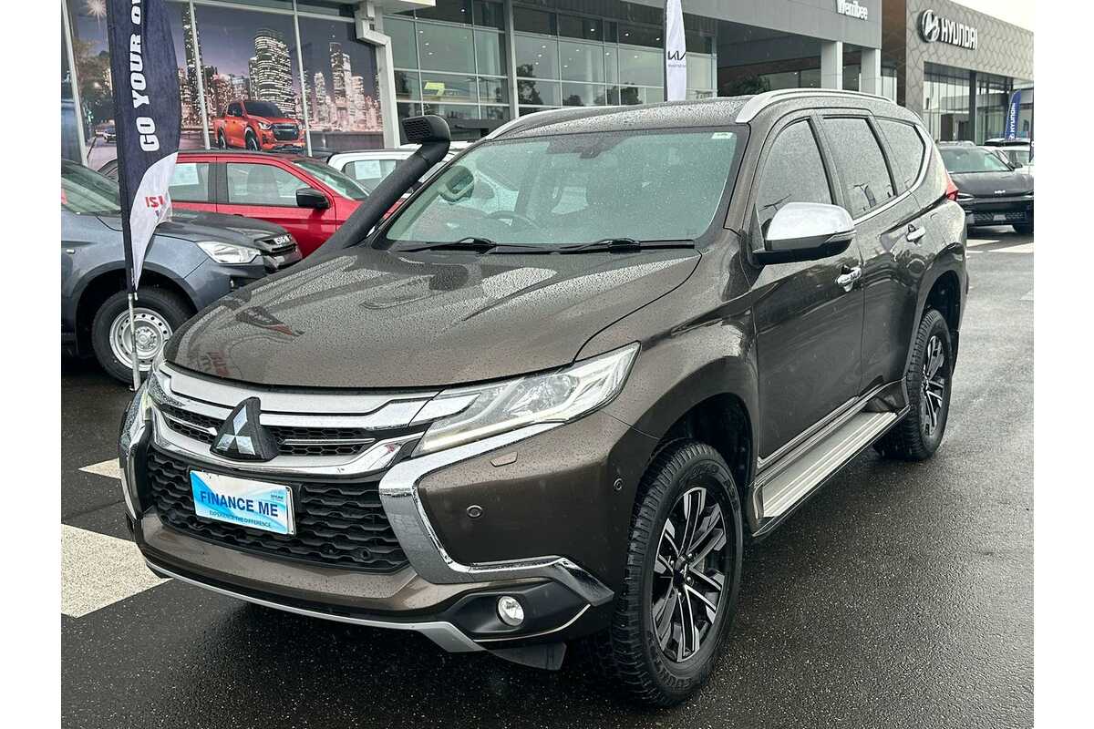 Mitsubishi Pajero V20 Super Exceed, Winsen / Luhe 2017