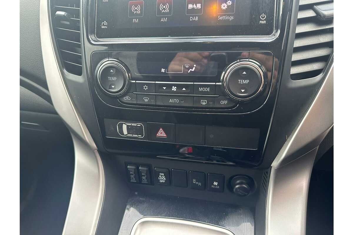 2017 Mitsubishi Pajero Sport Exceed QE