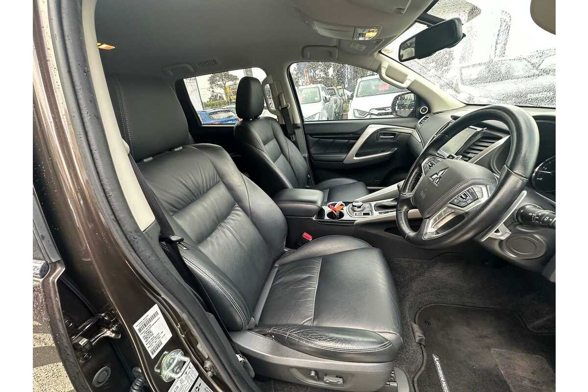 2017 Mitsubishi Pajero Sport Exceed QE