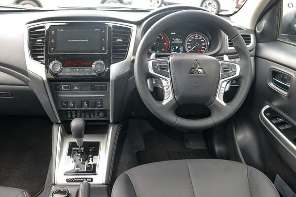 2023 Mitsubishi Triton Xtreme MR