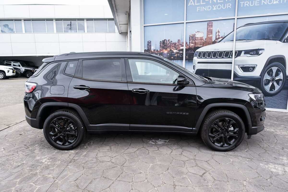 2022 Jeep Compass Night Eagle M6