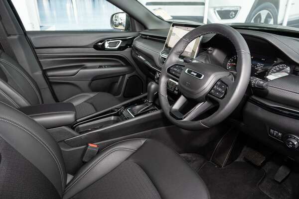 2022 Jeep Compass Night Eagle M6