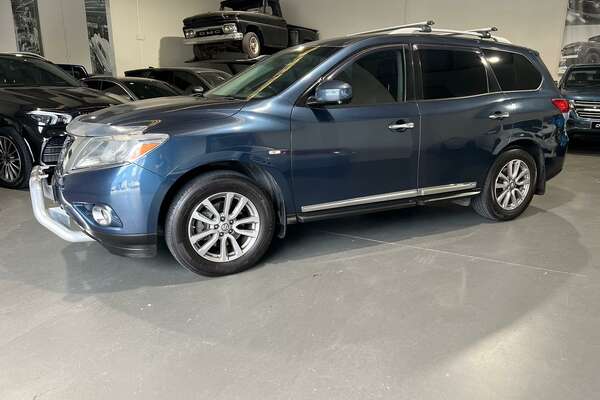 2015 Nissan Pathfinder ST-L R52
