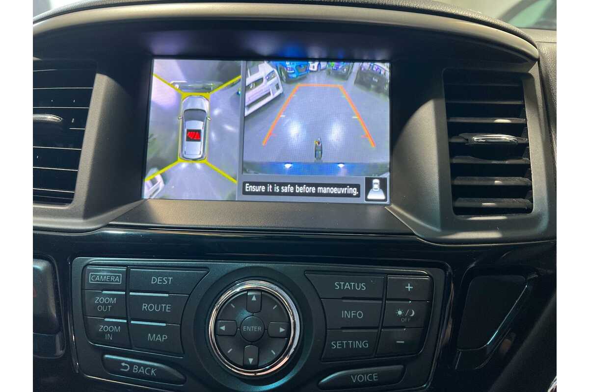 2015 Nissan Pathfinder ST-L R52