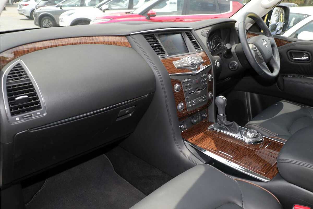 2023 Nissan Patrol Ti-L Y62