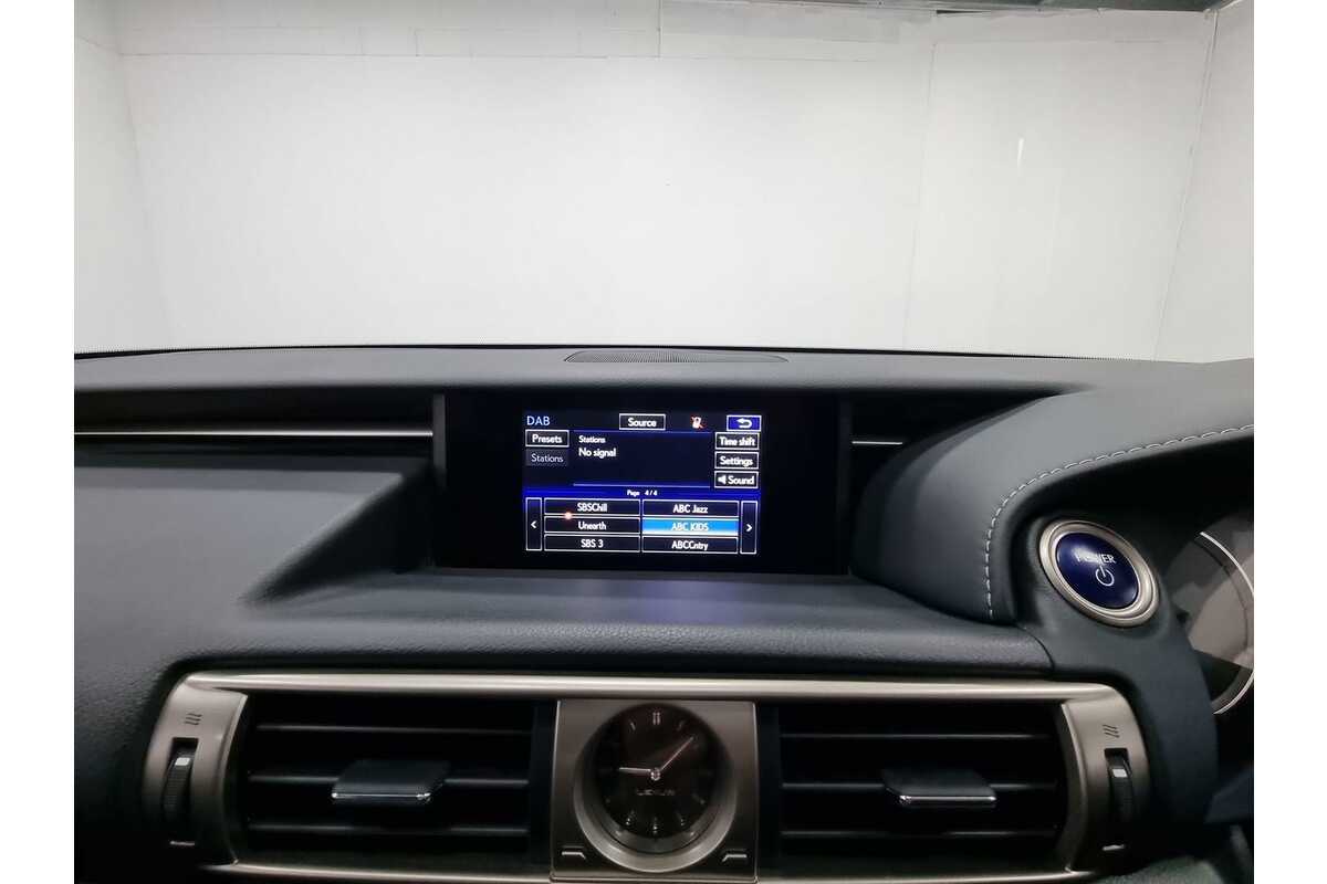 2016 Lexus IS IS300h Luxury AVE30R