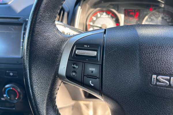 2017 Isuzu D-MAX SX MY17
