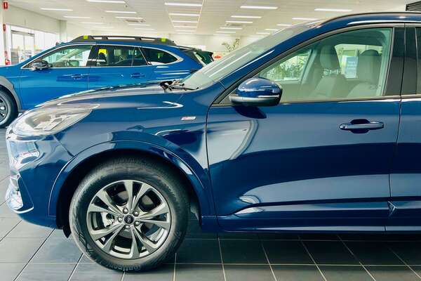 2022 Ford Escape ST-Line ZH