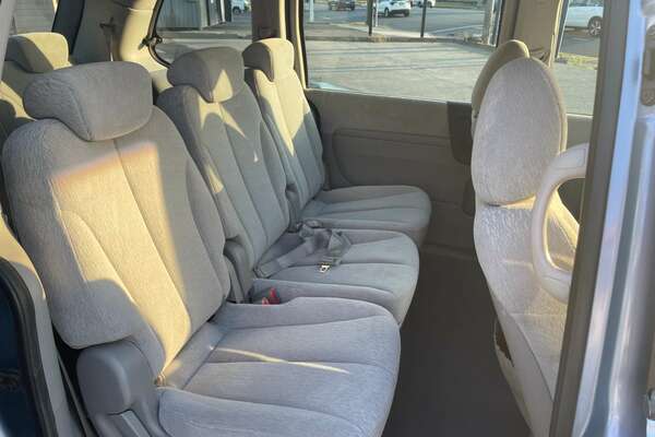 2007 Kia Carnival EX VQ