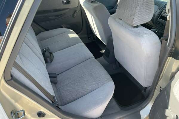 2001 Mazda 323 Astina BJ