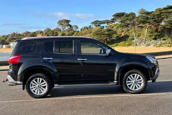 2019 Isuzu MU-X LS-T MY19