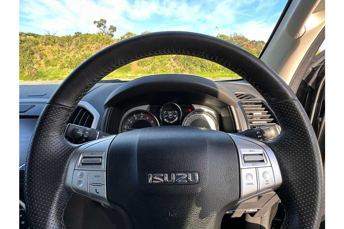 2019 Isuzu MU-X LS-T MY19