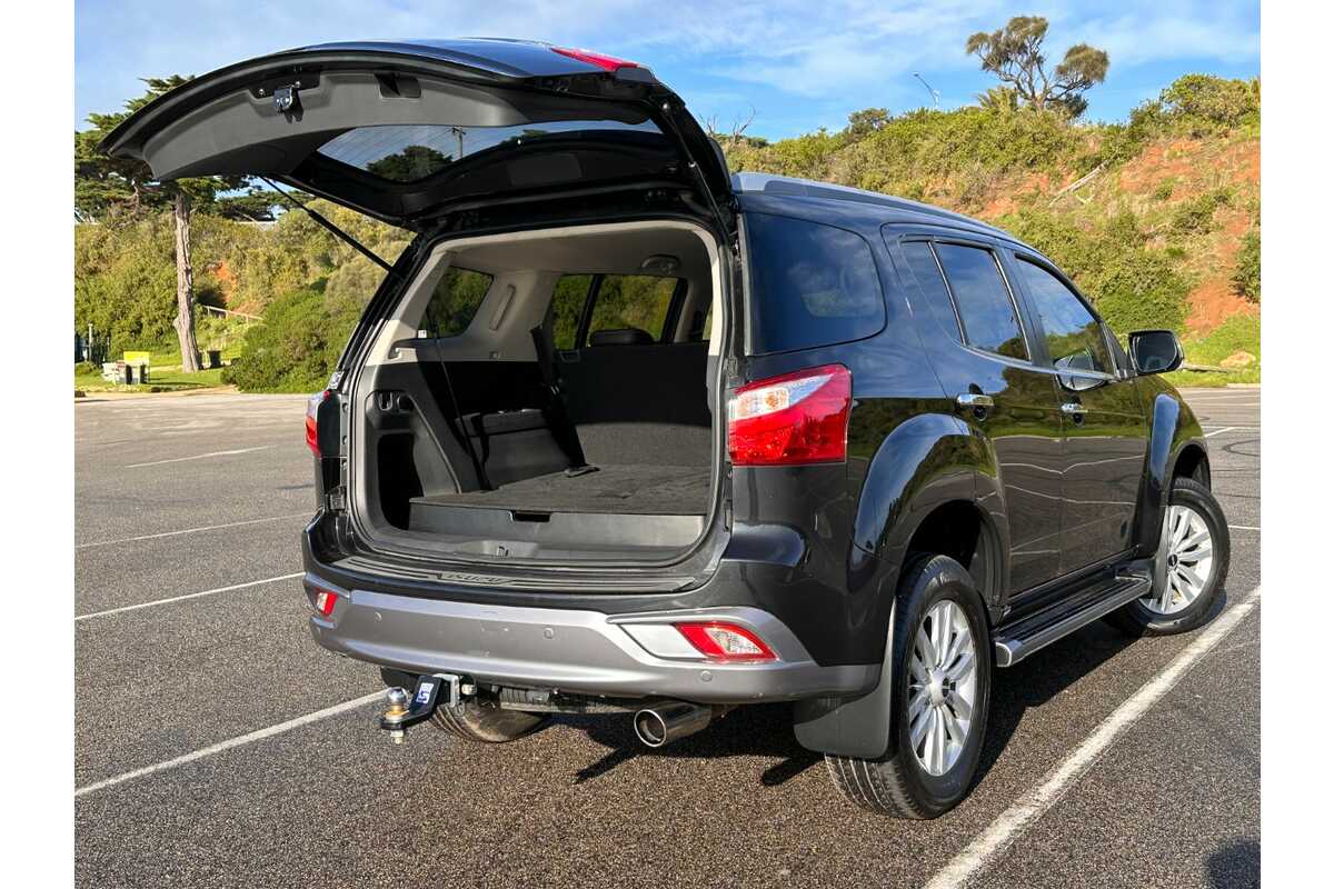 2019 Isuzu MU-X LS-T MY19