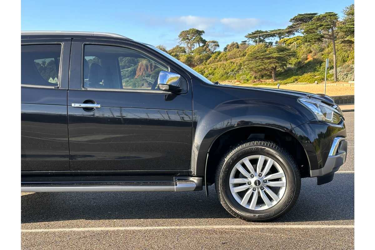 2019 Isuzu MU-X LS-T MY19