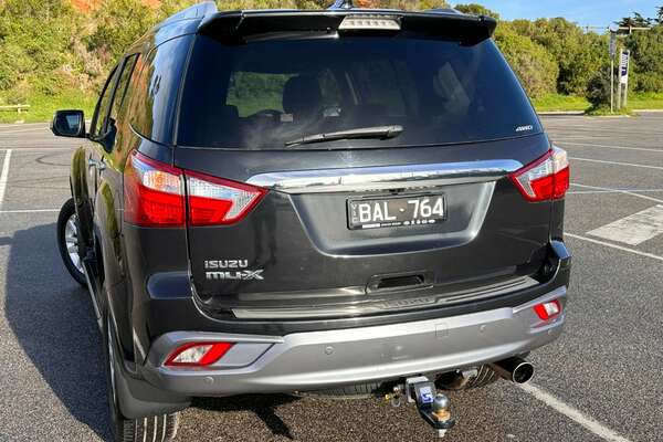 2019 Isuzu MU-X LS-T MY19