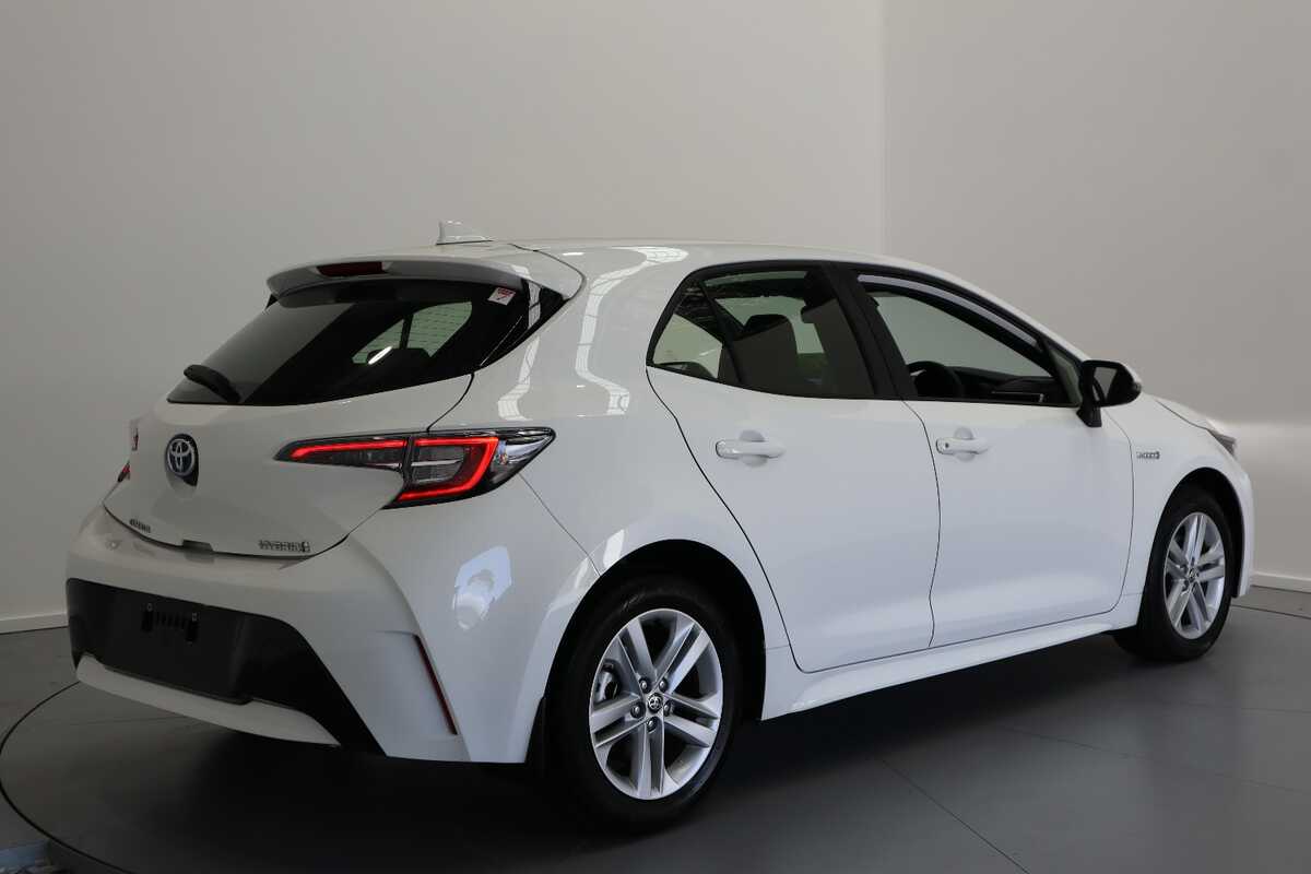 2021 Toyota Corolla Hatch Hybrid Ascent Sport 1.8L 5 Door003 4414690A0