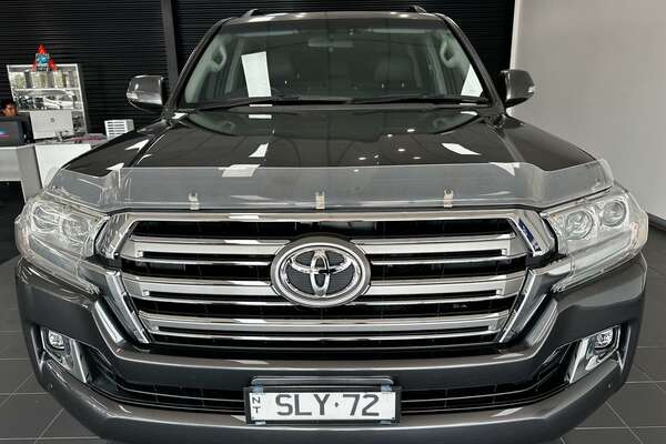 2017 Toyota Landcruiser Altitude VDJ200R