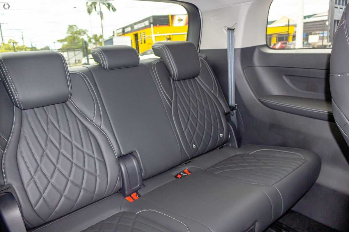 2023 LDV MIFA Luxe