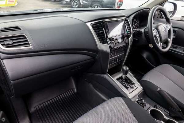 2023 Mitsubishi Triton GLX+ MR
