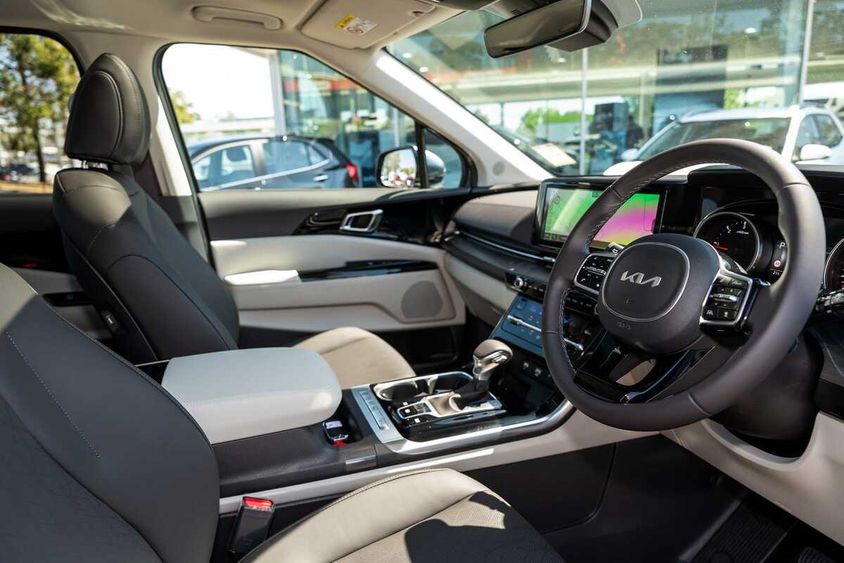 2023 Kia Carnival Special Edition KA4