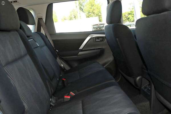 2023 Mitsubishi Pajero Sport GLX QF