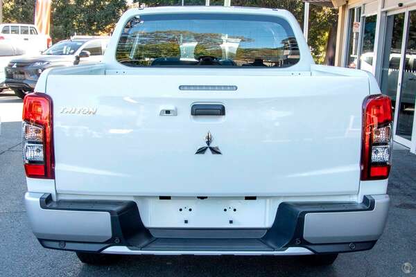 2023 Mitsubishi Triton GLX+ MR