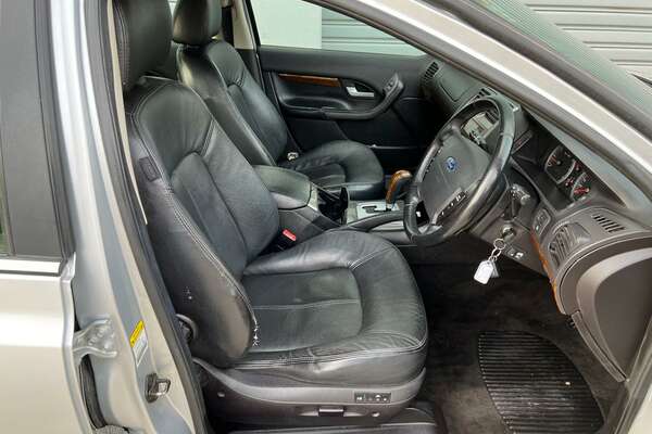 2004 Ford Fairlane Ghia BA