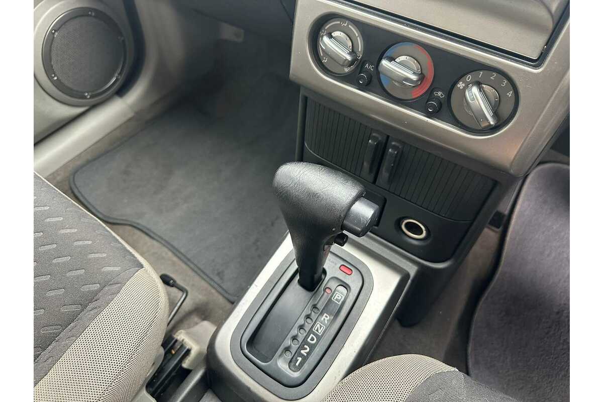 2005 Nissan X-TRAIL ST T30 II