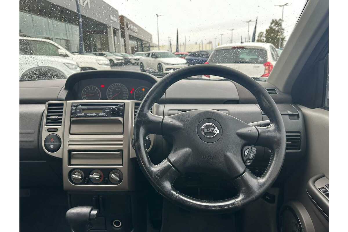 2005 Nissan X-TRAIL ST T30 II