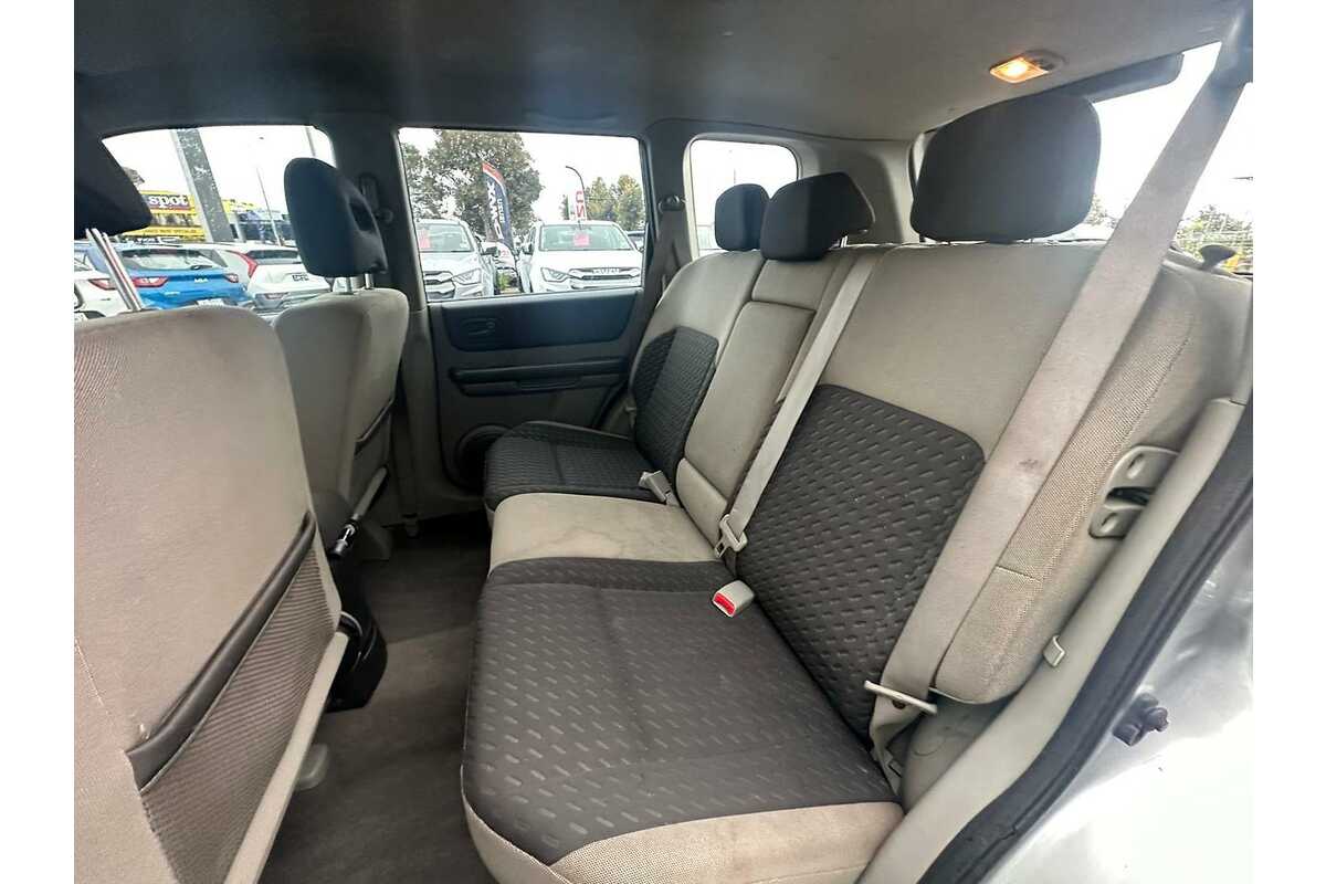 2005 Nissan X-TRAIL ST T30 II