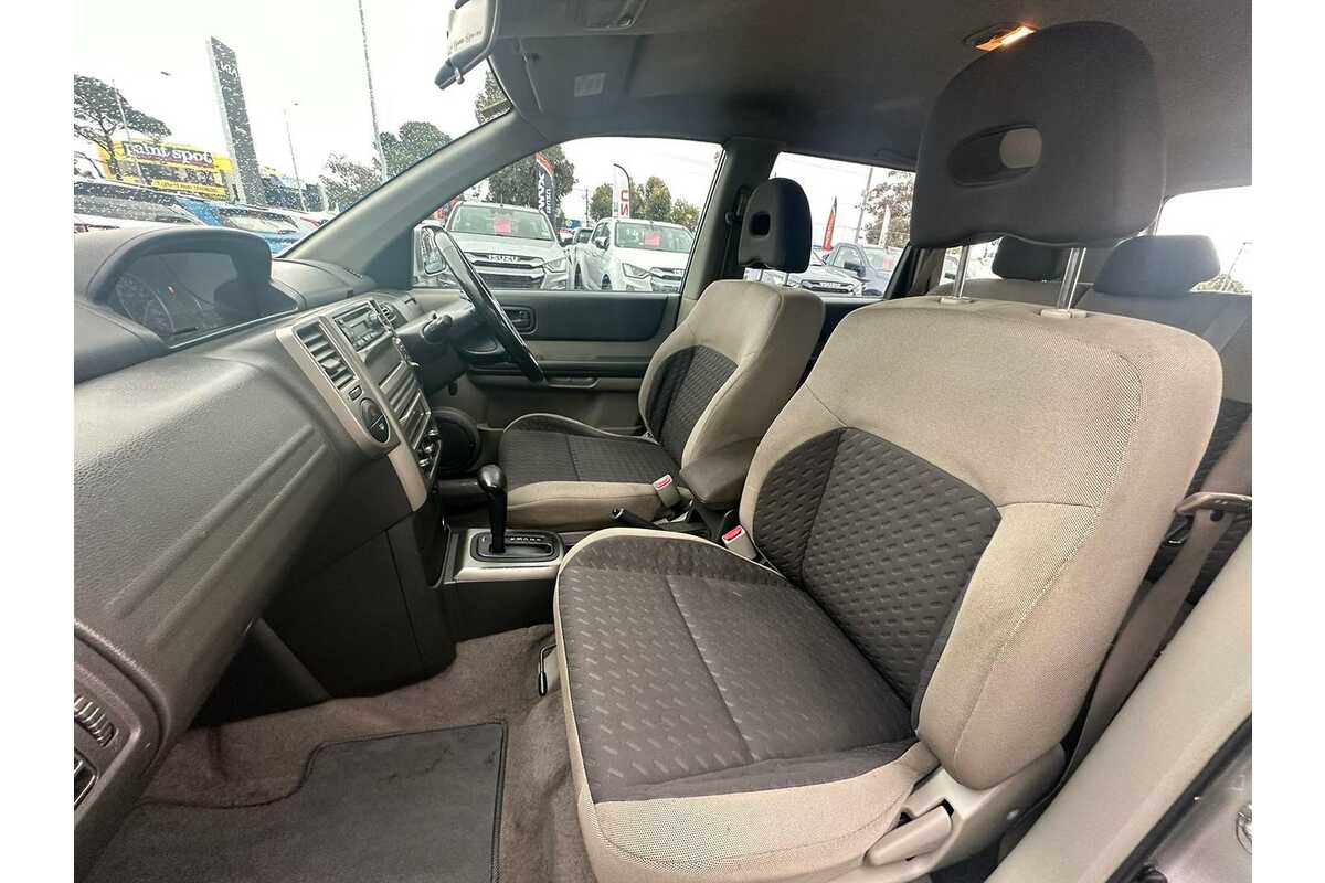 2005 Nissan X-TRAIL ST T30 II