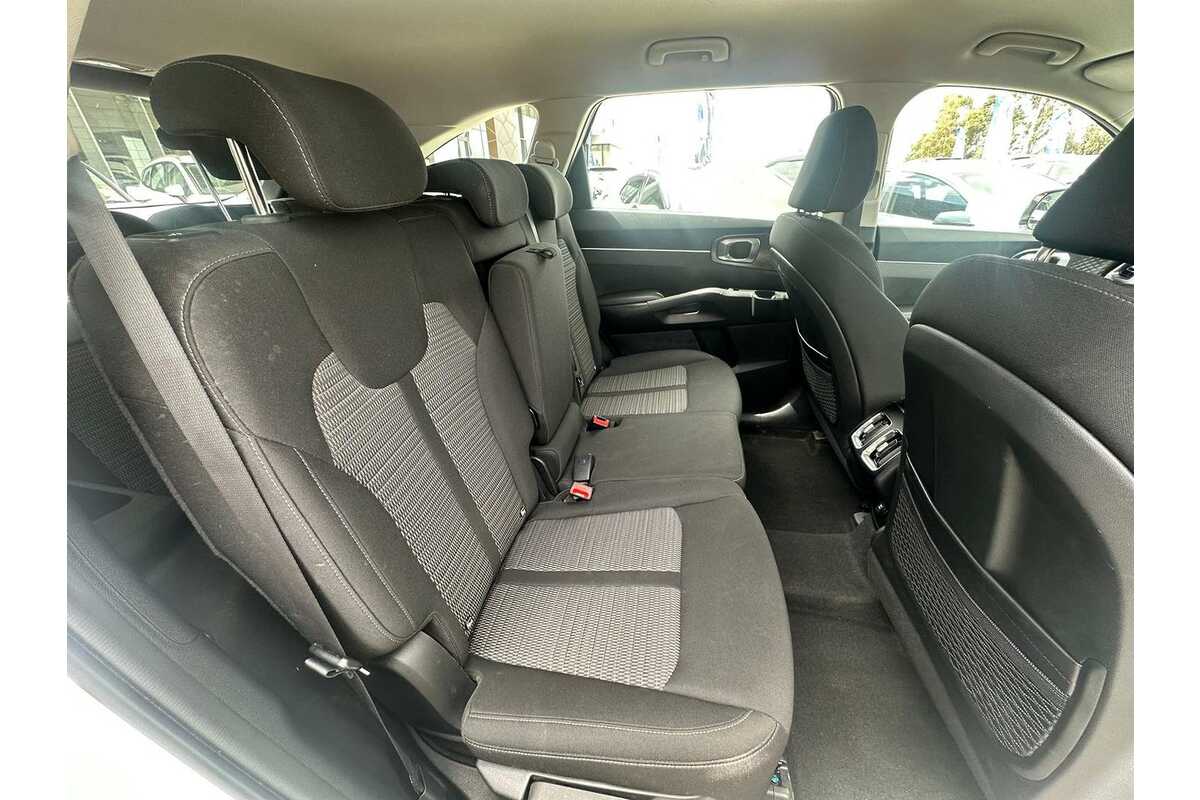 2022 Kia Sorento S MQ4