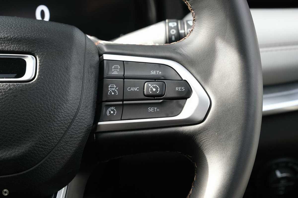 2022 Jeep Compass Limited M6