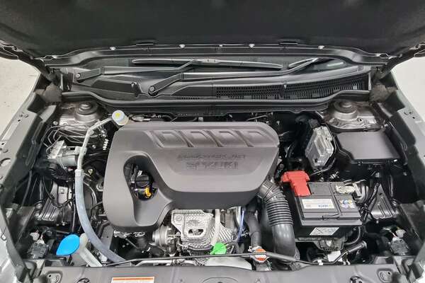 2022 Suzuki S-Cross GLX JYB