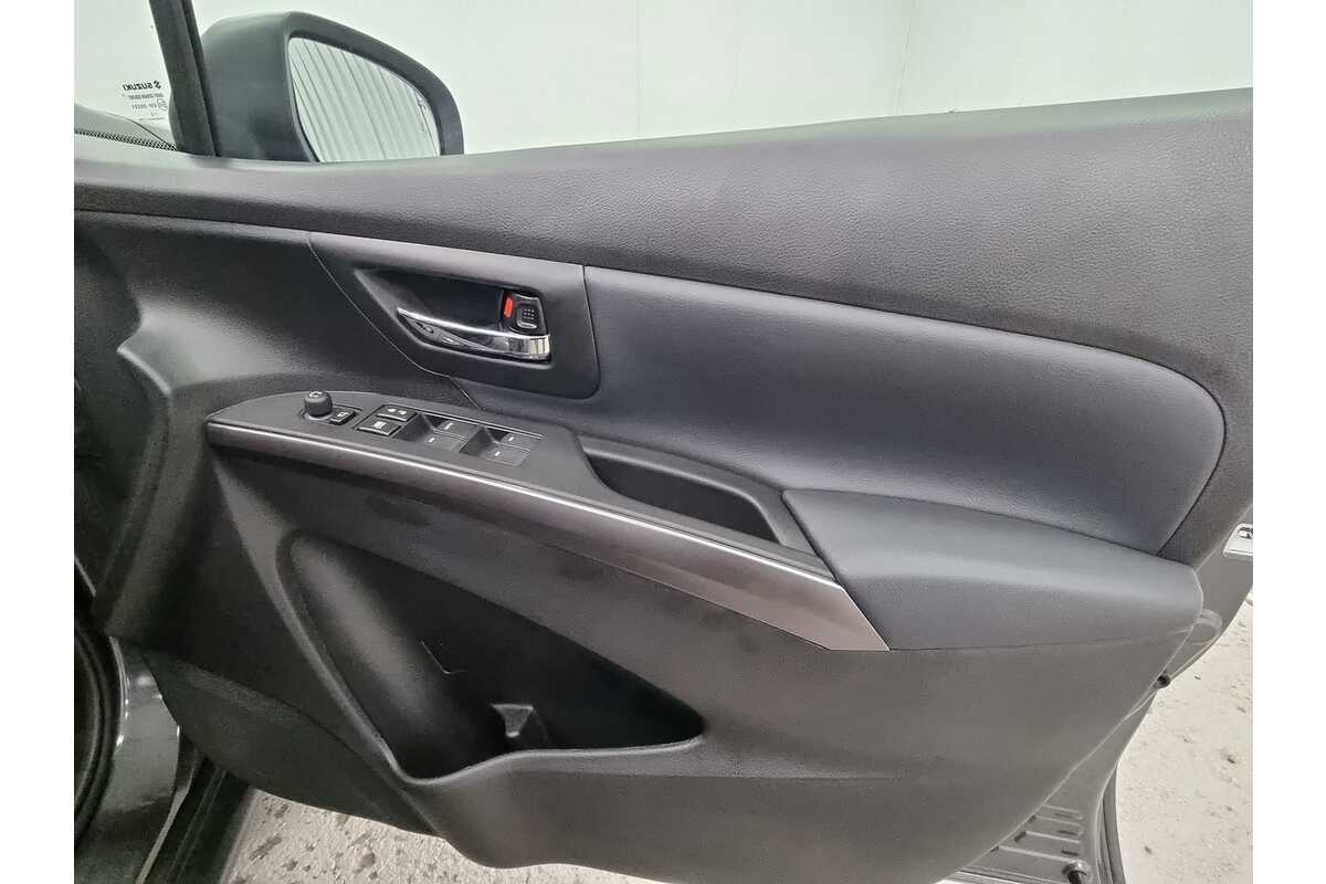 2022 Suzuki S-Cross GLX JYB