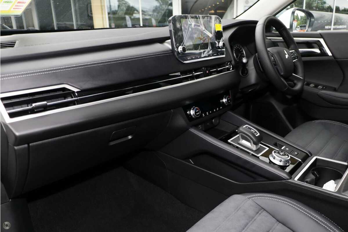 2023 Mitsubishi Outlander Aspire ZM